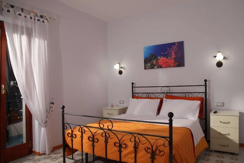 Bed and Breakfast The Reef Península Sorrentina Exterior foto